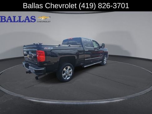 Used 2017 Chevrolet Silverado 2500 LTZ w/ Duramax Plus Package AWD/4WD image 8