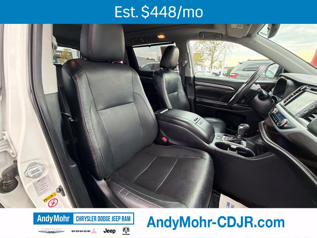 Used 2019 Toyota Highlander Limited Platinum AWD/4WD image 28