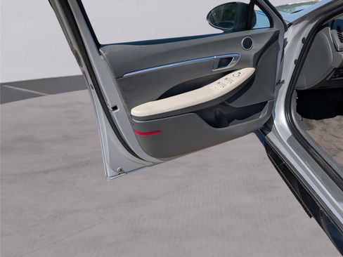 Used 2023 Hyundai Sonata SEL FWD image 44