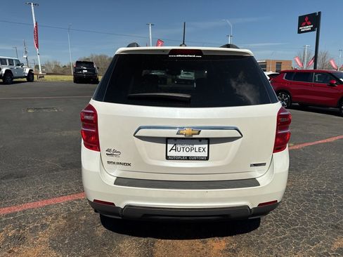 Used 2017 Chevrolet Equinox Premier image 7