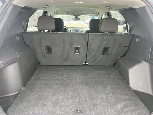 Used 2024 Chevrolet Equinox LT image 40