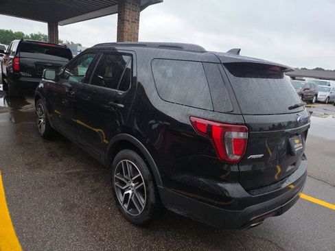 Used 2016 Ford Explorer Sport w/ Equipment Group 401A AWD/4WD image 6