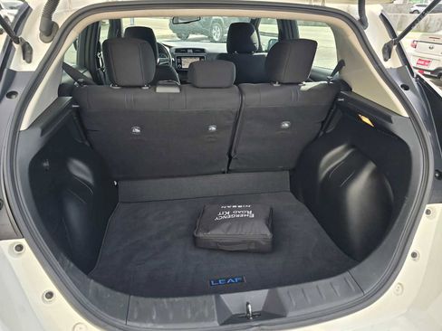 Used 2023 Nissan Leaf SV Plus image 17