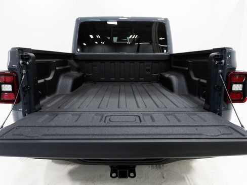 New 2026 Jeep Gladiator Mojave image 27