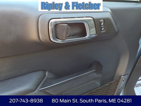 Used 2025 Ford Bronco Outer Banks AWD/4WD image 12