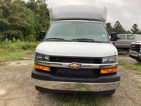 New 2025 Chevrolet Express 3500 w/ Power Convenience Package RWD image 2