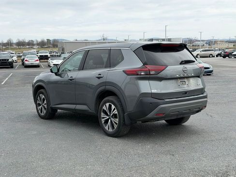 Used 2023 Nissan Rogue SV image 7