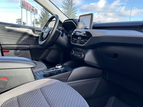 Used 2022 Ford Escape SE w/ Convenience Package image 57