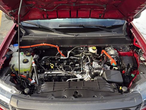 Used 2025 Ford Maverick XLT w/ Equipment Group 301A image 25