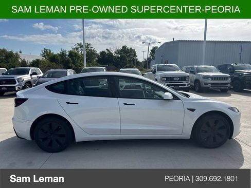 Used 2025 Tesla Model 3 Long Range AWD/4WD image 3