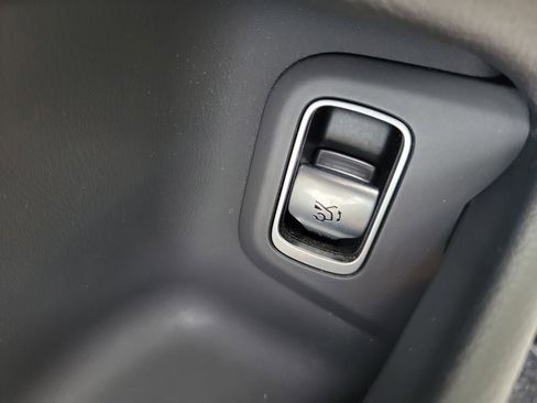Certified 2022 Mercedes-Benz S 500 4MATIC image 24