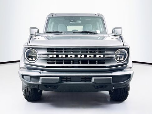 Used 2025 Ford Bronco Big Bend image 2