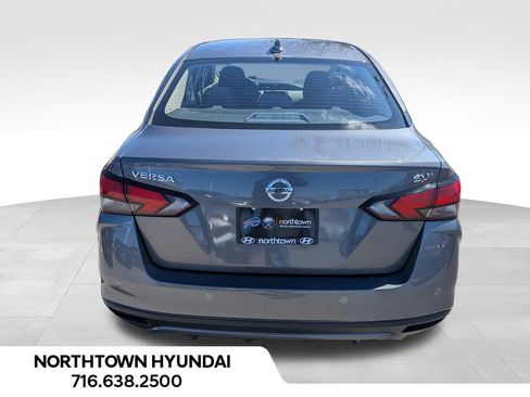Used 2021 Nissan Versa SV image 14
