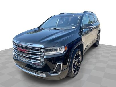 Used 2023 GMC Acadia SLT w/ Preferred Package