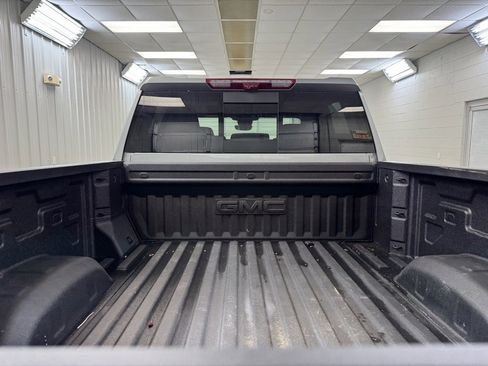 Used 2025 GMC Sierra 3500 Denali w/ Denali Reserve Package image 24