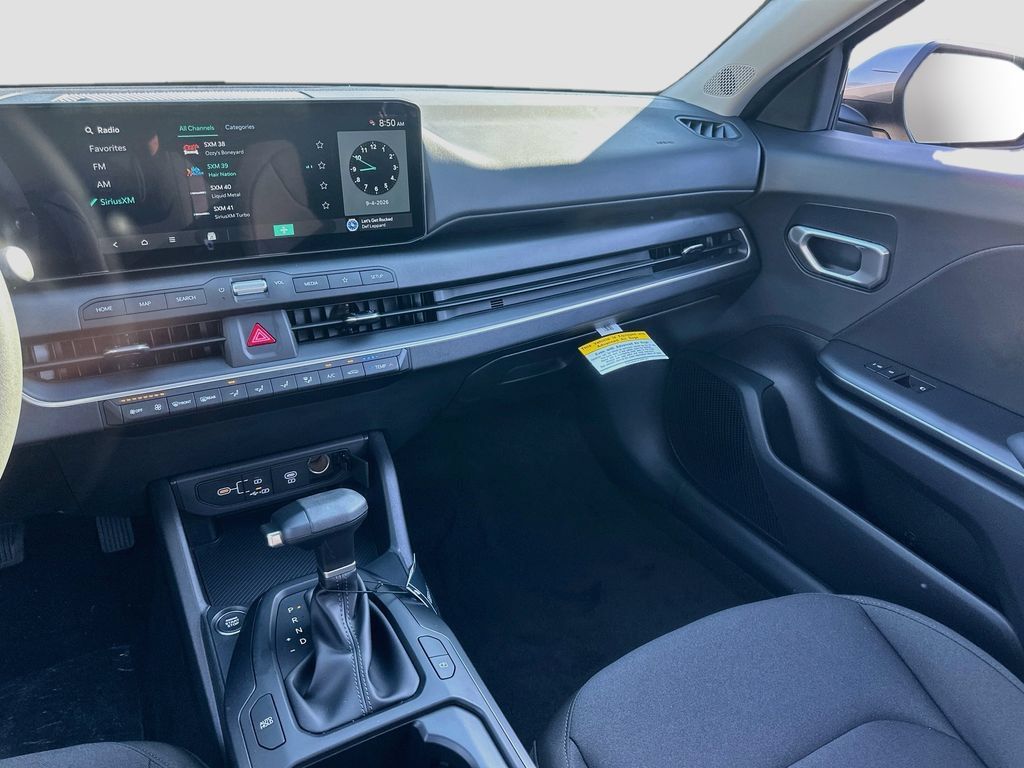 New 2026 Kia K4 FWD image 21