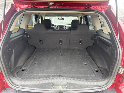 Used 2009 Jeep Grand Cherokee Laredo w/ Popular Equipment Group image 12