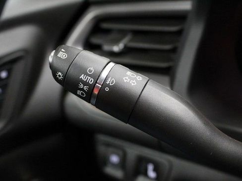 Certified 2023 GMC Acadia AT4 w/ Preferred Package AWD/4WD image 23