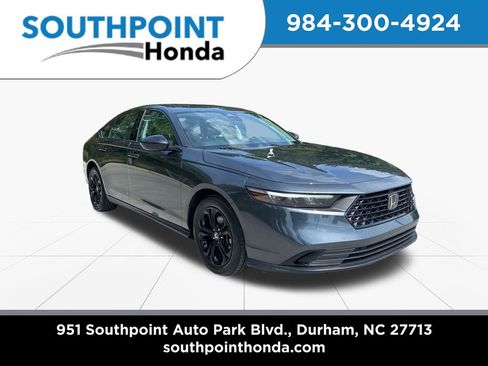 Used 2025 Honda Accord SE image 1