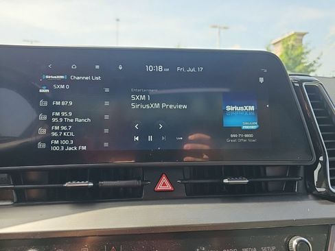 Used 2025 Kia Sportage EX w/ Premium Package FWD image 40