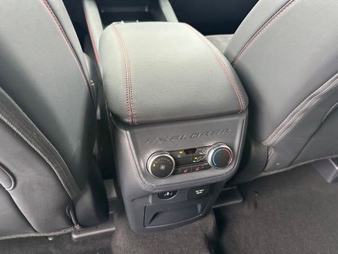 Used 2025 Ford Explorer ST AWD/4WD image 19