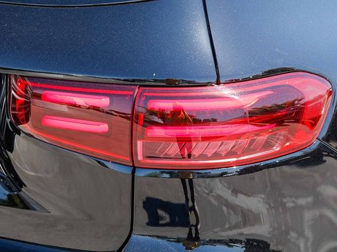 Certified 2026 Mercedes-Benz GLB 250 image 7