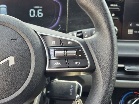 Certified 2026 Kia Seltos LX FWD image 28