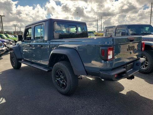 New 2026 Jeep Gladiator Sport image 8