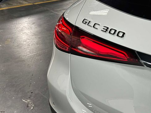 New 2026 Mercedes-Benz GLC 300 4MATIC image 14