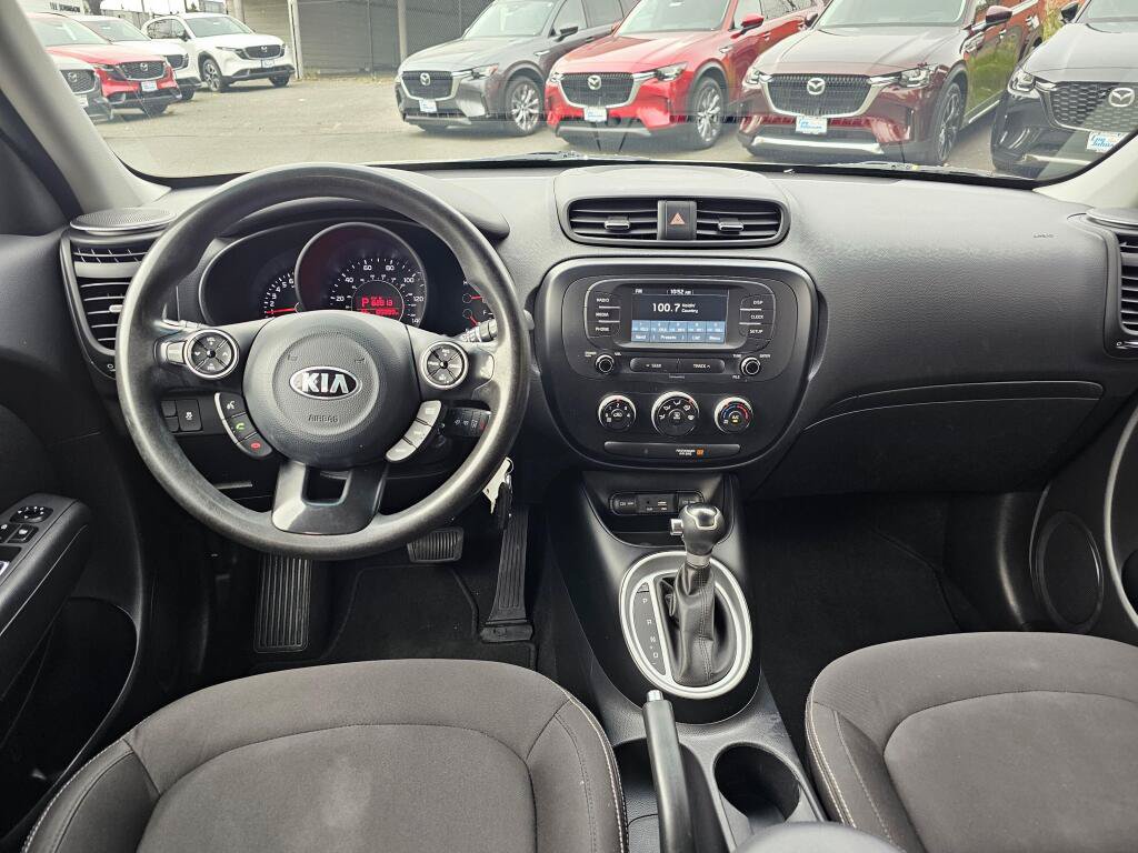 Used 2019 Kia Soul FWD image 18