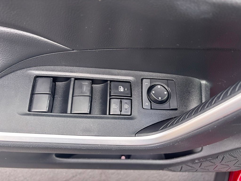 Used 2024 Toyota RAV4 LE AWD/4WD image 16