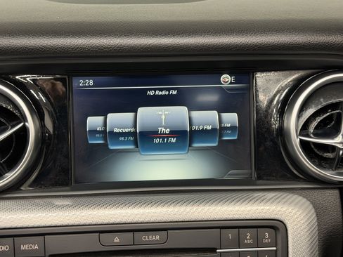 Used 2020 Mercedes-Benz SLC 300 image 32