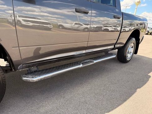 Used 2023 RAM 3500 Tradesman w/ Chrome Appearance Group AWD/4WD image 24