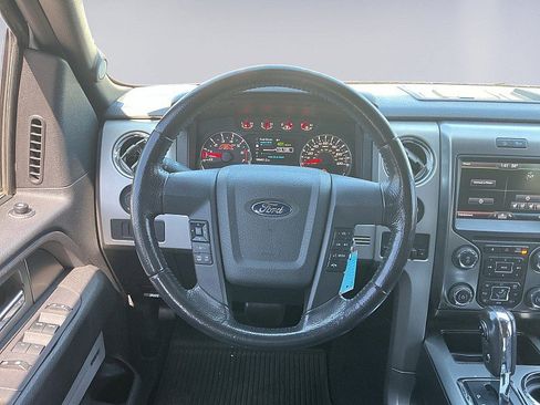 Used 2014 Ford F150 FX4 w/ Equipment Group 402A Luxury image 9