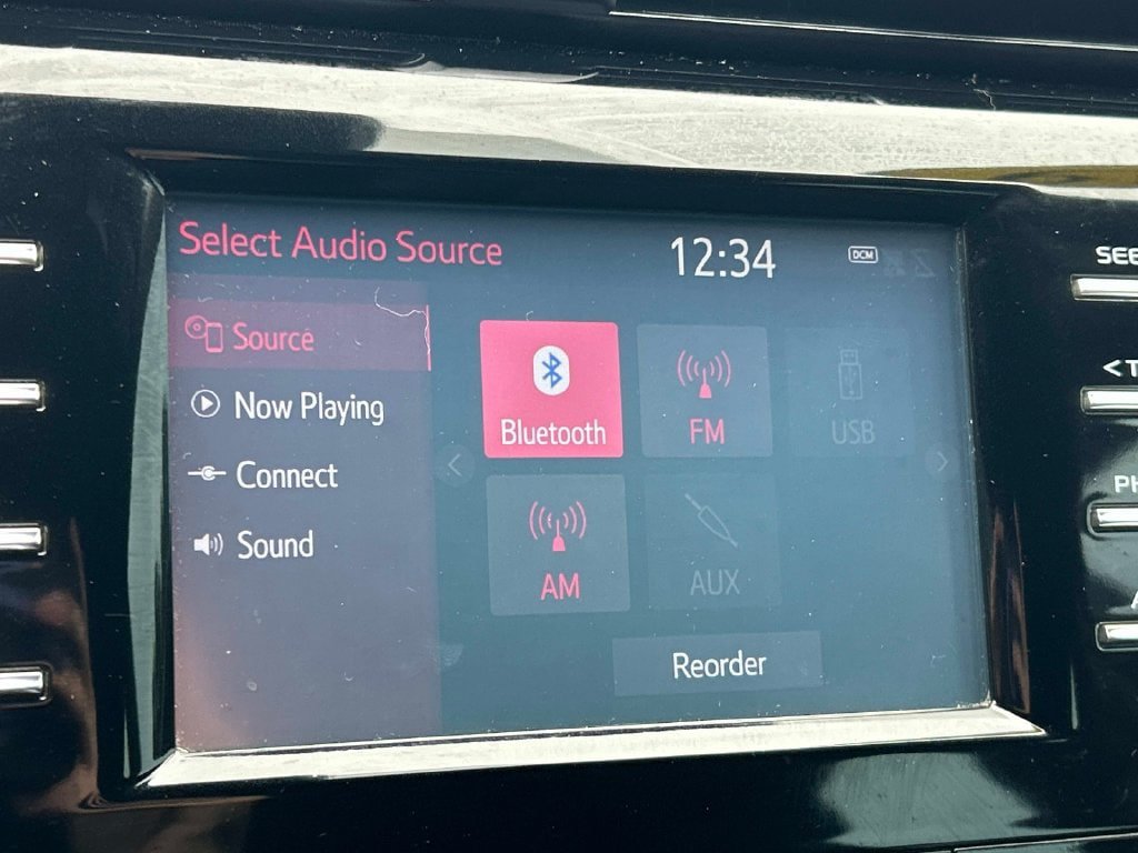 Used 2019 Toyota Camry SE FWD image 25