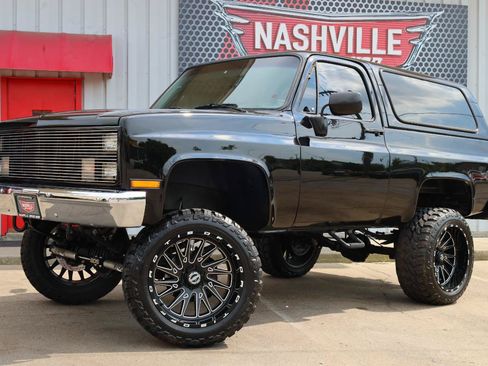 Used 1988 GMC Jimmy 4WD image 2