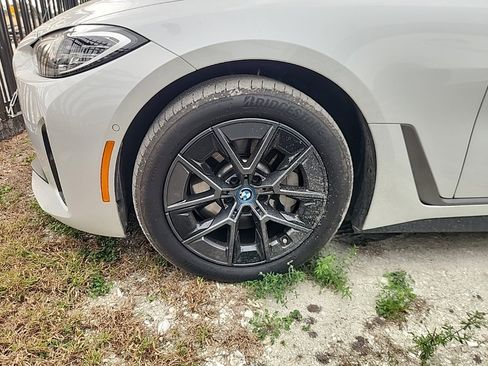 Used 2023 BMW i4 eDrive35 w/ Parking Assistance Package image 8