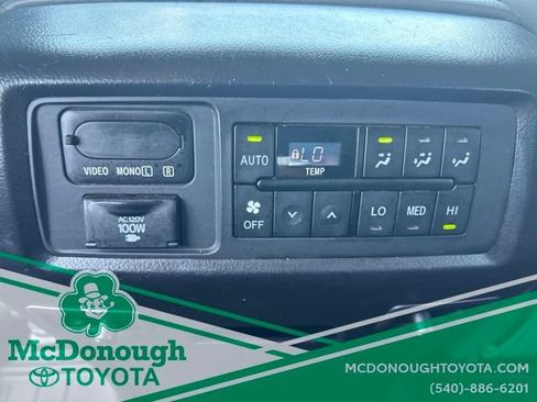 Used 2016 Toyota Sequoia Platinum AWD/4WD image 14