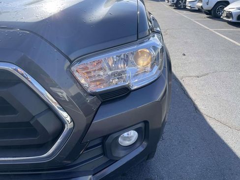 Used 2022 Toyota Tacoma SR5 image 13