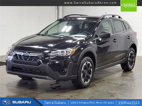 Used 2023 Subaru Crosstrek 2.0i image 1