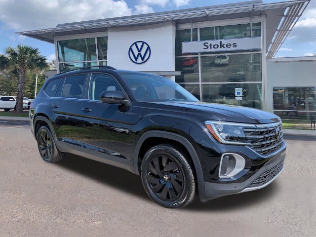 New 2026 Volkswagen Atlas SE FWD image 1