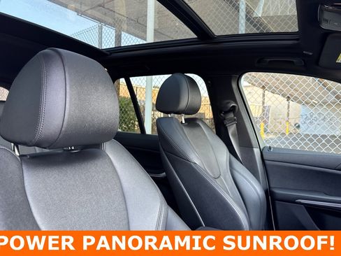 Used 2022 BMW X5 xDrive40i w/ Premium Package image 13