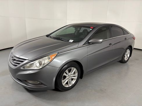 Used 2013 Hyundai Sonata GLS w/ Popular Equipment Pkg image 4