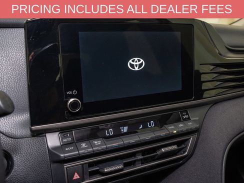 Used 2025 Toyota Camry LE w/ Convenience Package FWD image 12