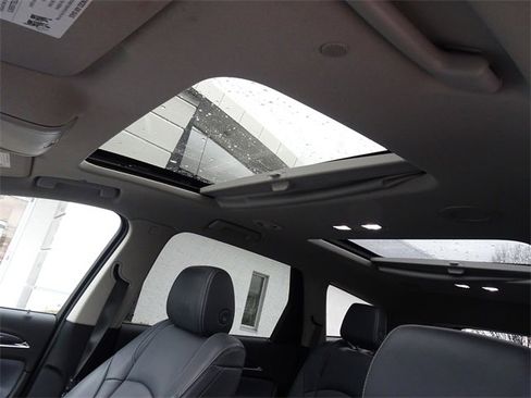 Used 2018 Buick Enclave Premium w/ Trailering Package image 13