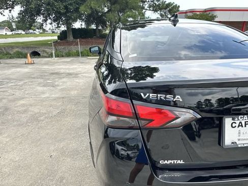 Used 2025 Nissan Versa SV w/ Trunk Package FWD image 25