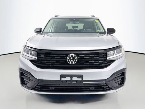 Used 2023 Volkswagen Atlas SEL R-Line image 2