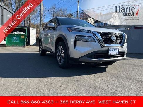 Certified 2023 Nissan Rogue SV w/ SV Premium B Package AWD/4WD image 3