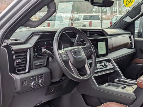 Used 2024 GMC Sierra 2500 Denali Ultimate w/ Max Trailering Package image 14