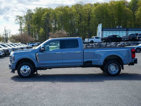 Used 2025 Ford F450 Platinum w/ Platinum Plus Package AWD/4WD image 8
